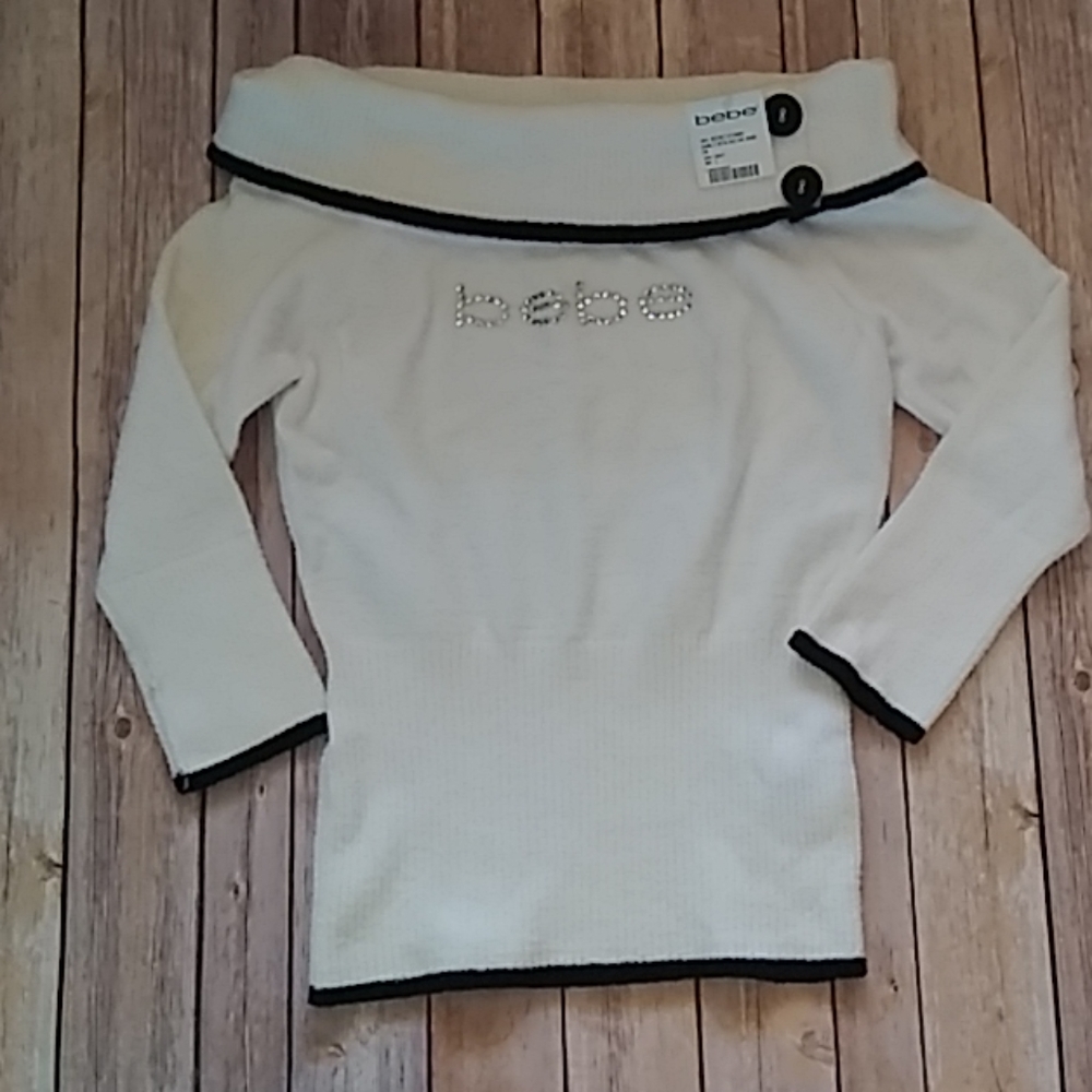 bebe retro look sweater